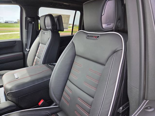 New 2026 GMC Yukon XL AT4 Ultimate AWD/4WD image 11