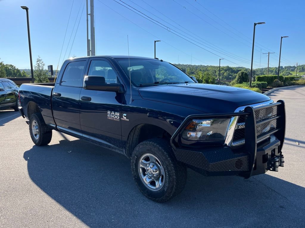 Used 2013 RAM 2500 Tradesman w/ Chrome Appearance Group AWD/4WD image 2