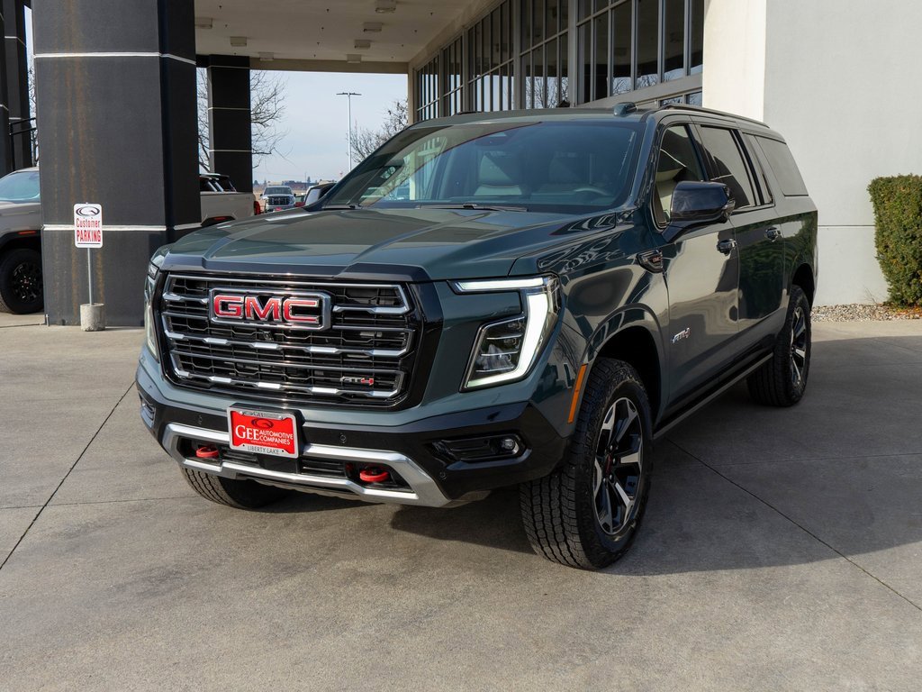 New 2026 GMC Yukon XL AT4 w/ AT4 Premium Package image 3