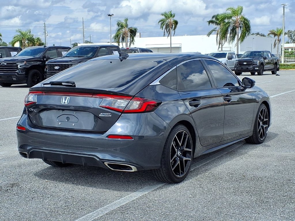 Used 2023 Honda Civic Sport Touring image 7