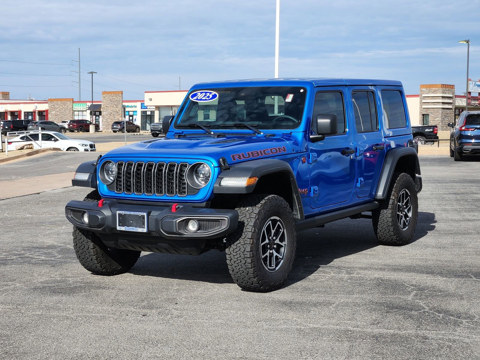 Used 2025 Jeep Wrangler Unlimited Rubicon image 2