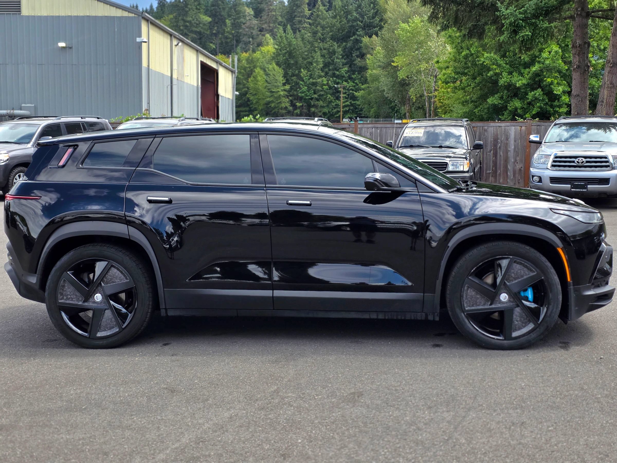 Used 2023 Fisker Ocean One AWD/4WD image 9