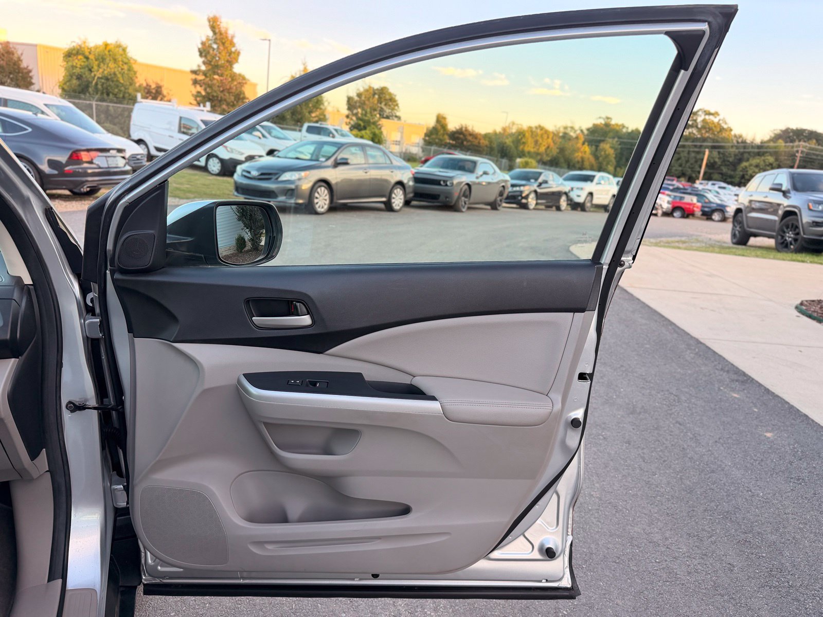 Used 2013 Honda CR-V EX-L image 20