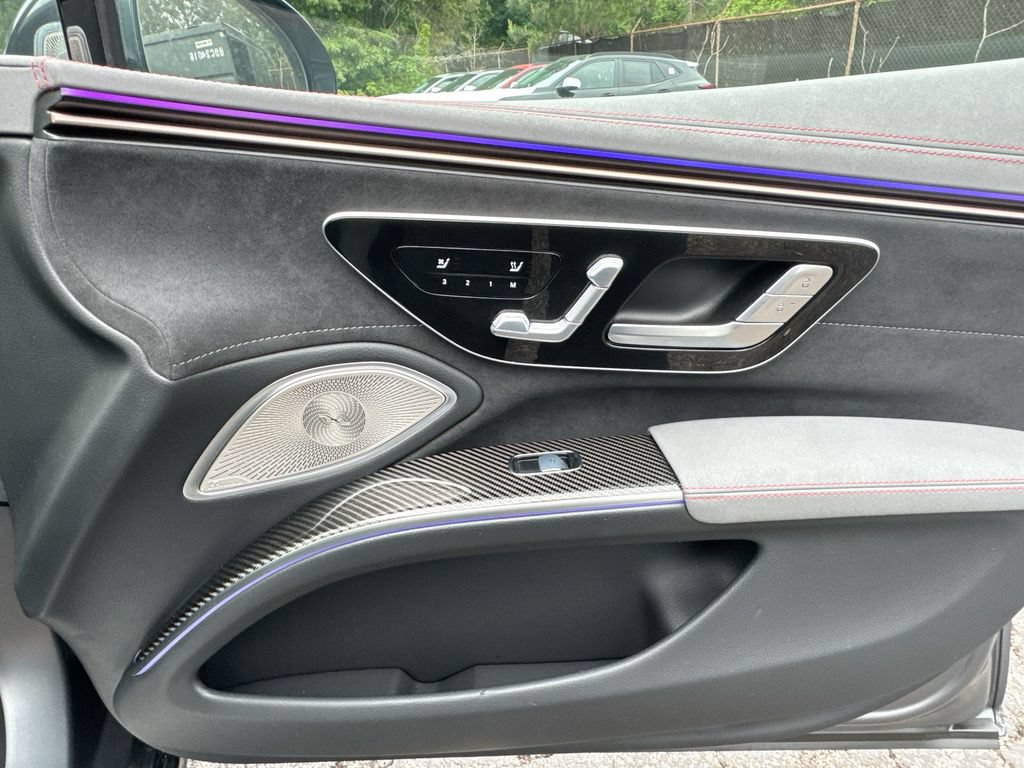 Used 2023 Mercedes-Benz EQS AMG 4MATIC w/ Trim Level Package image 32