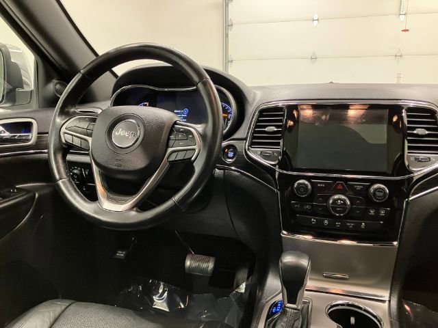 Used 2019 Jeep Grand Cherokee Limited w/ Luxury Group II image 35