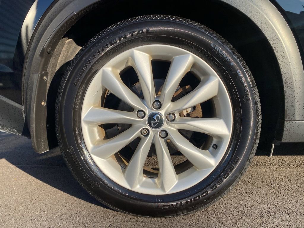 Used 2019 INFINITI QX50 Essential w/ Premium Heat Package image 33