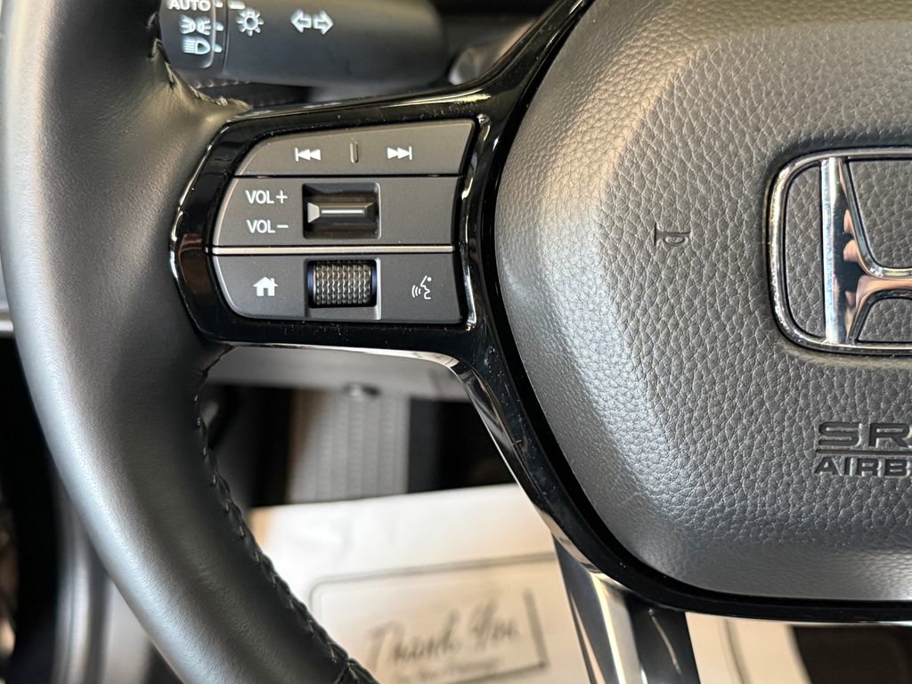 Used 2026 Honda HR-V EX-L image 9