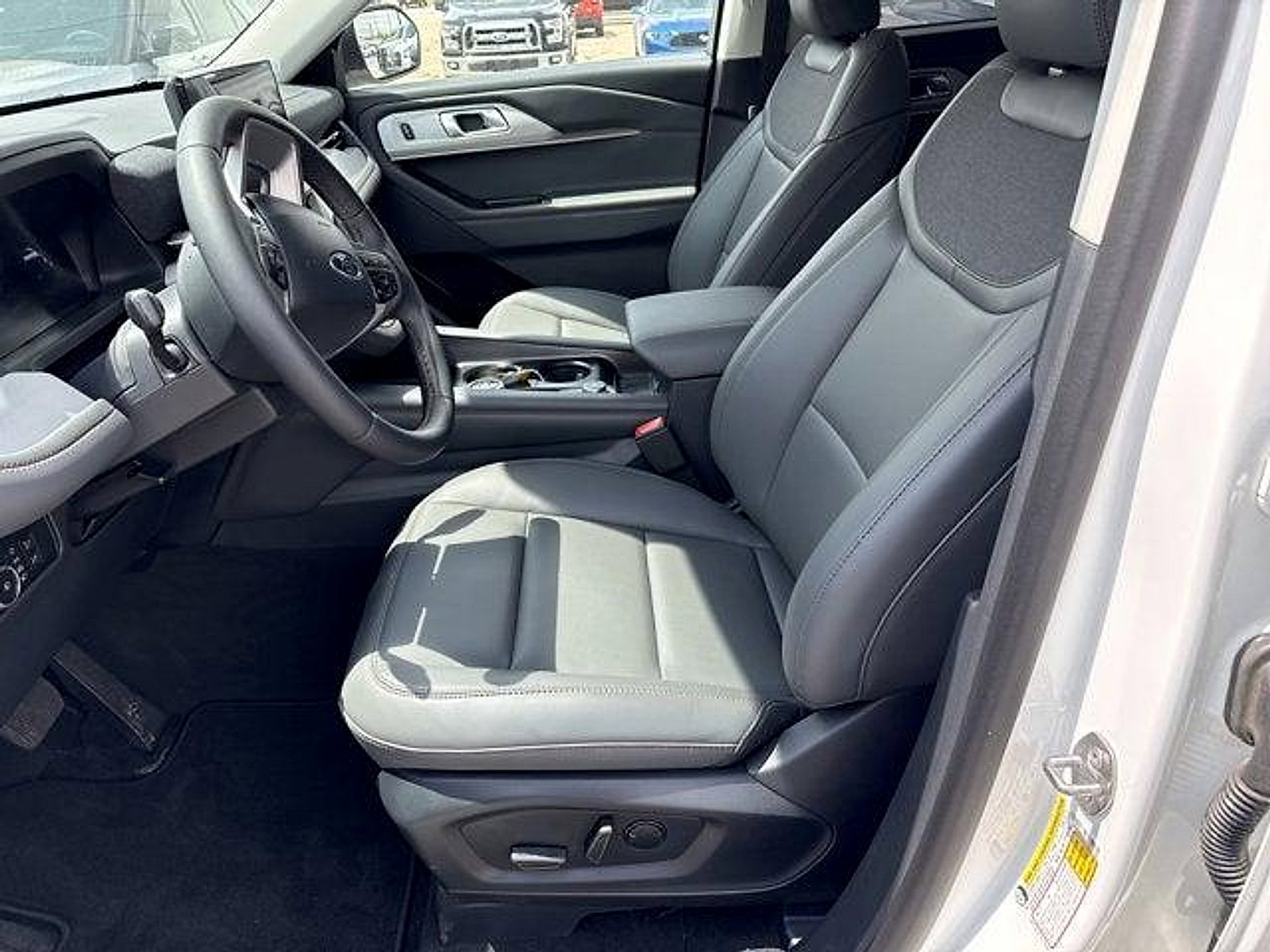 New 2026 Ford Maverick XLT AWD/4WD image 8