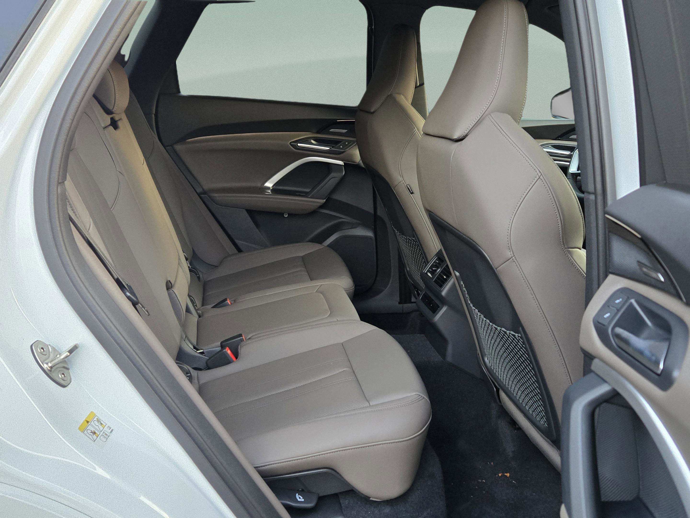 New 2025 Audi Q5 Premium Plus image 14