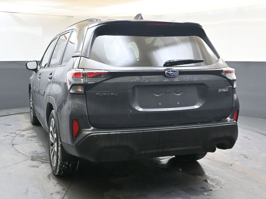 New 2025 Subaru Forester Touring image 4