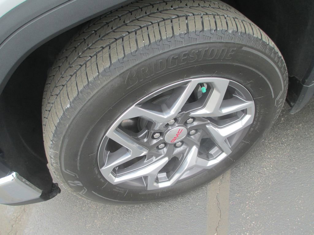 Used 2024 GMC Sierra 1500 SLT w/ SLT Premium Plus Package image 13