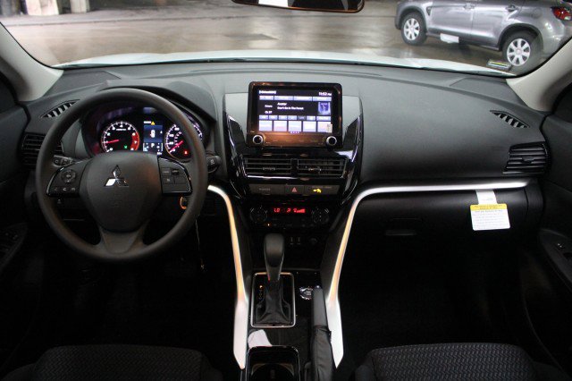 New 2026 Mitsubishi Eclipse Cross ES AWD/4WD image 20