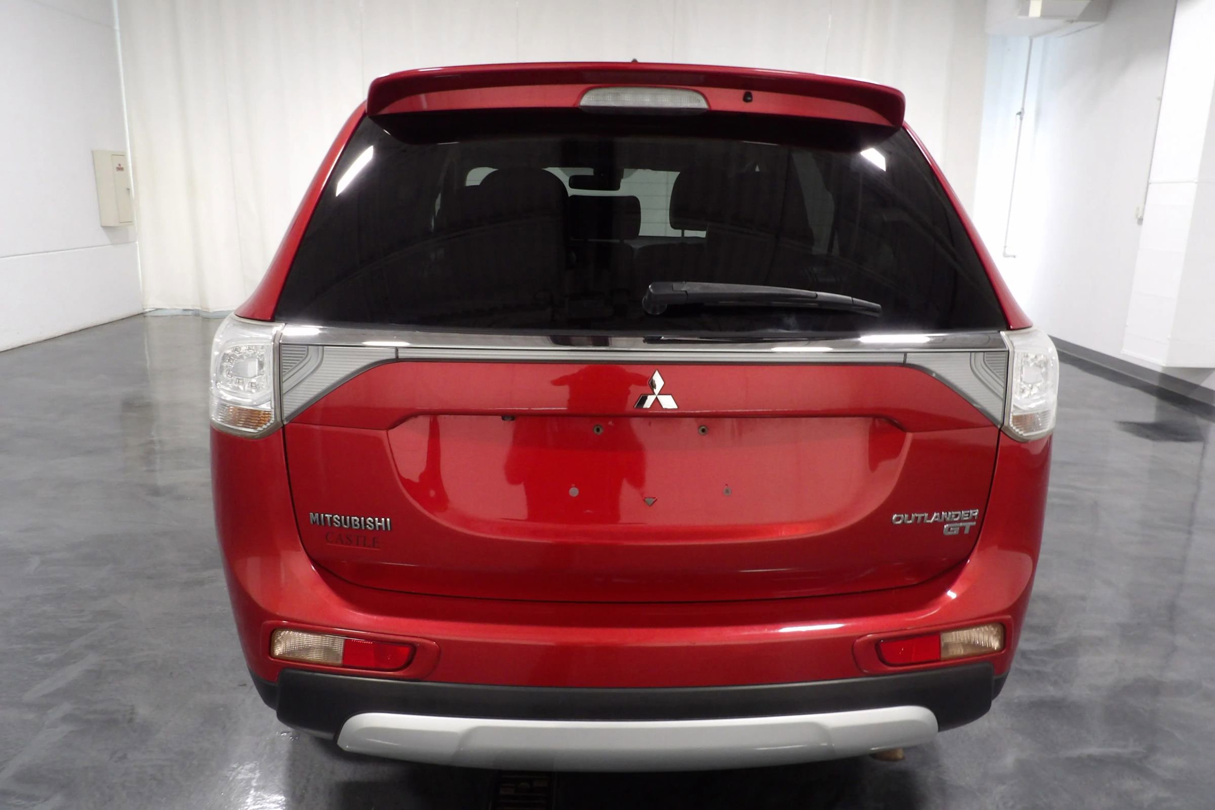 Used 2015 Mitsubishi Outlander GT AWD/4WD image 5