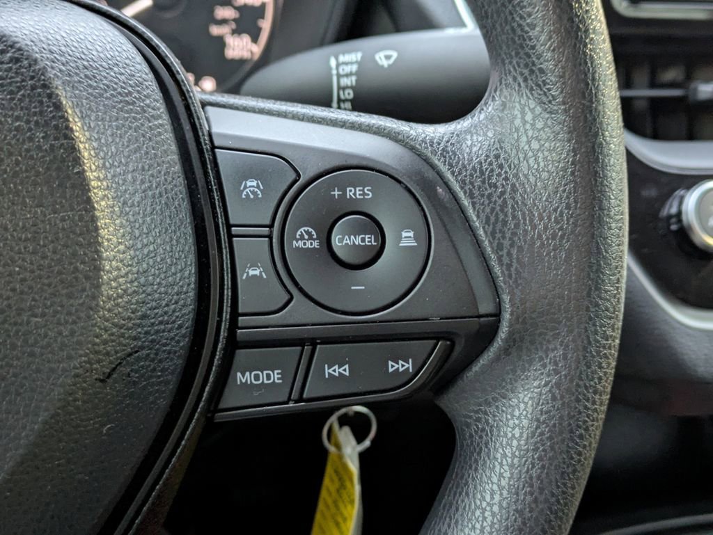 Certified 2025 Toyota Corolla LE image 26