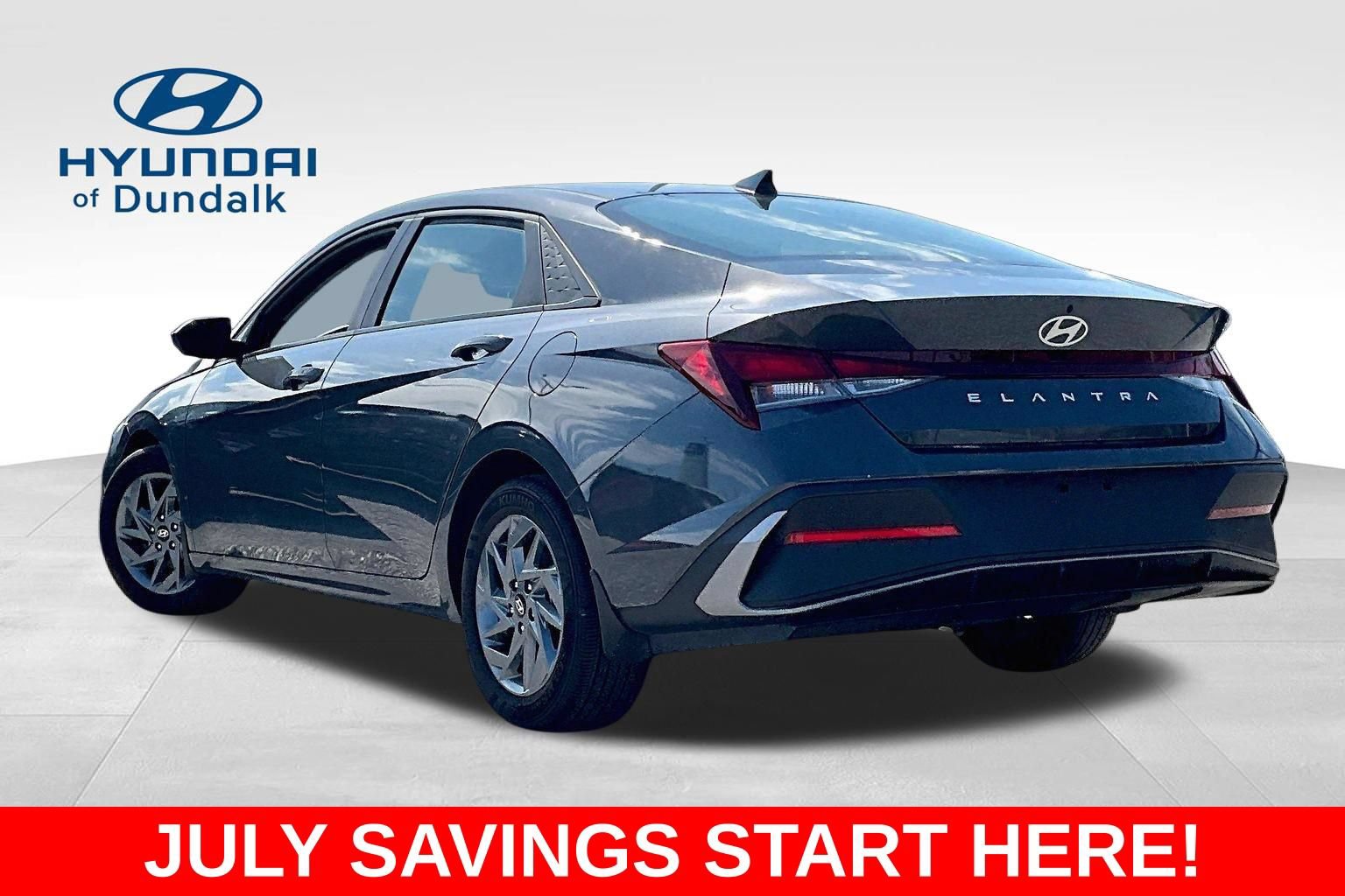 Used 2024 Hyundai Elantra SEL FWD image 5
