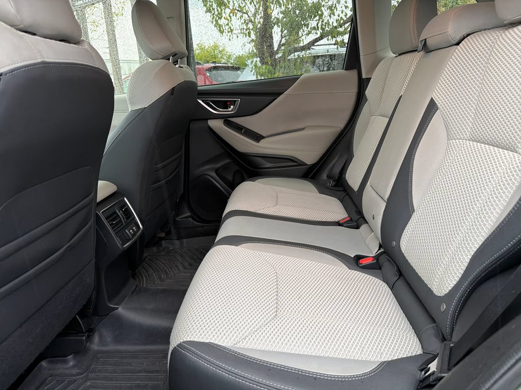 Used 2020 Subaru Forester Premium AWD/4WD image 24