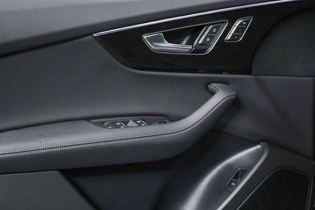 New 2026 Audi Q8 Premium Plus AWD/4WD image 6