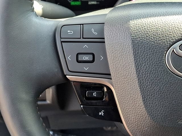 Used 2025 Toyota Camry XLE w/ Premium Plus Package AWD/4WD image 22