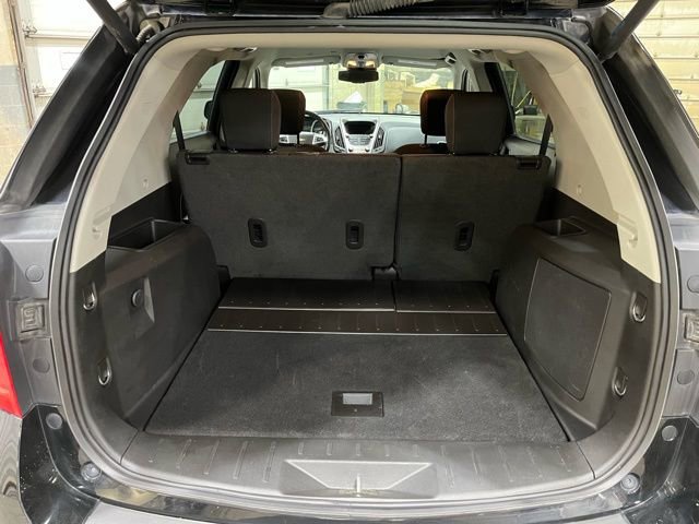 Used 2017 Chevrolet Equinox LT w/ Convenience Package image 11