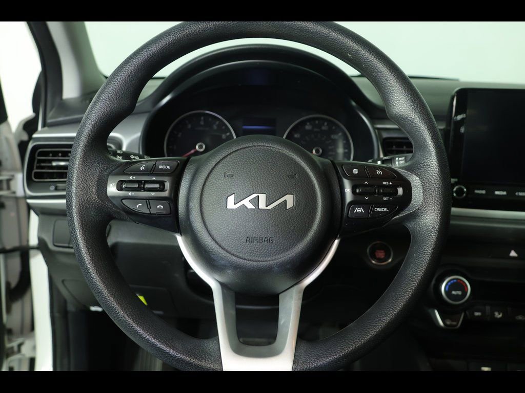 Used 2023 Kia Rio S w/ Technology Package image 9
