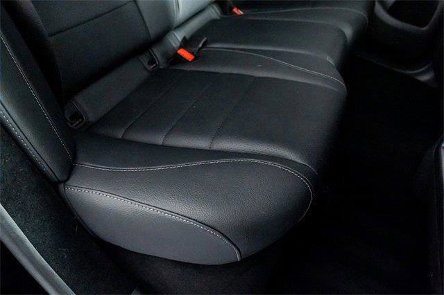 Used 2024 Mercedes-Benz GLE 450 4MATIC w/ Winter Package image 40