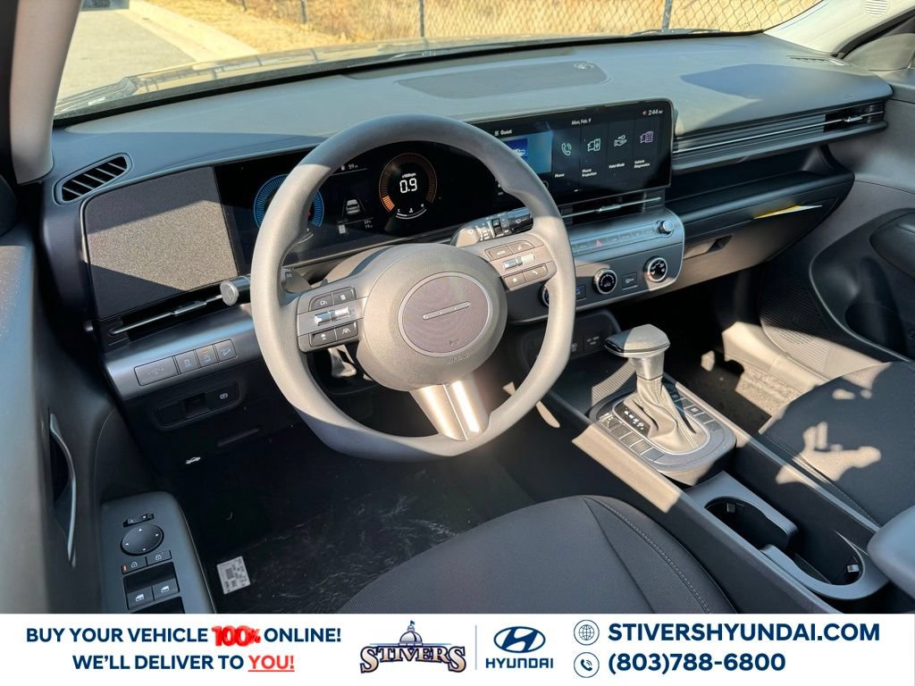 Used 2026 Hyundai Kona SE FWD image 2