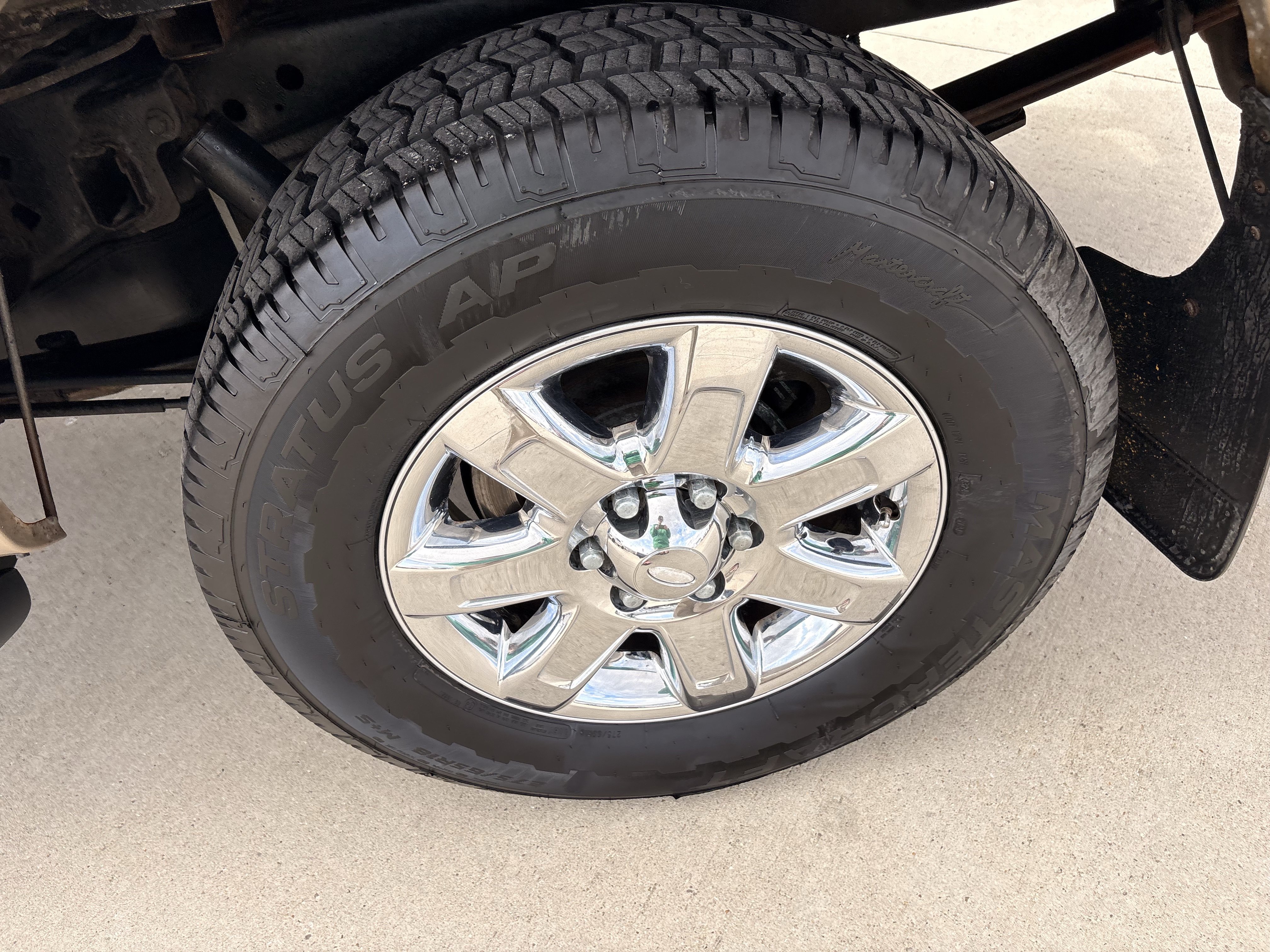 Used 2013 Ford F150 XLT w/ Luxury Equipment Group AWD/4WD image 4