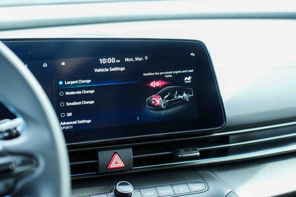 Used 2025 Hyundai Elantra N image 26