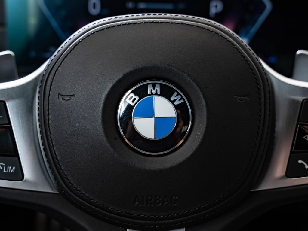 Used 2023 BMW 330i xDrive Sedan w/ M Sport Package image 29