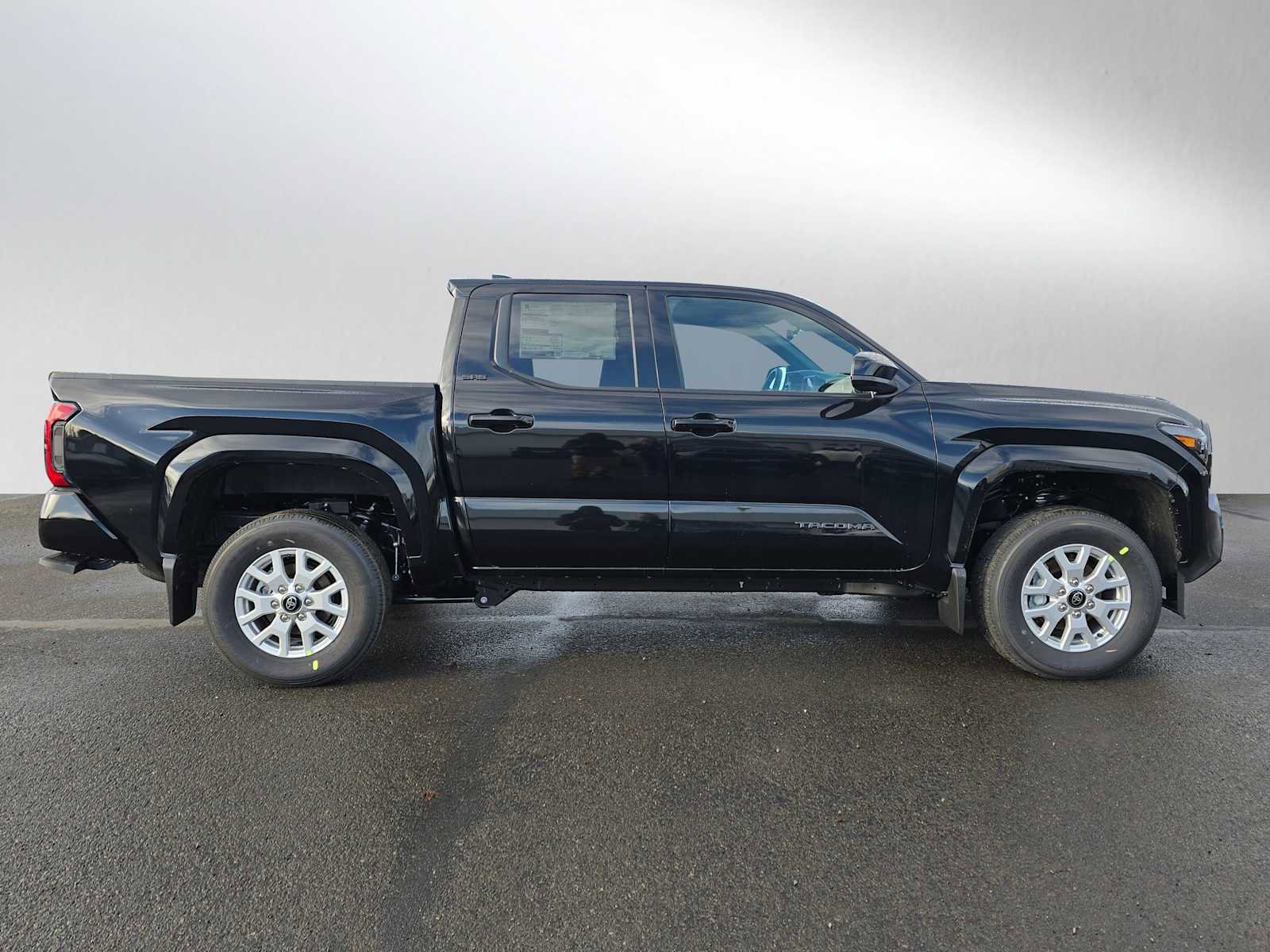 New 2026 Toyota Tacoma SR5 image 2
