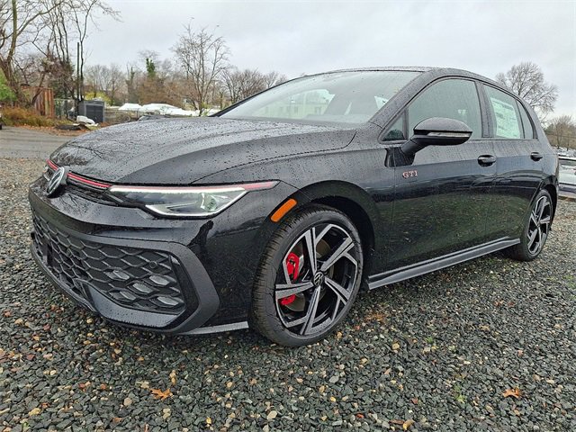 New 2025 Volkswagen GTI SE image 2