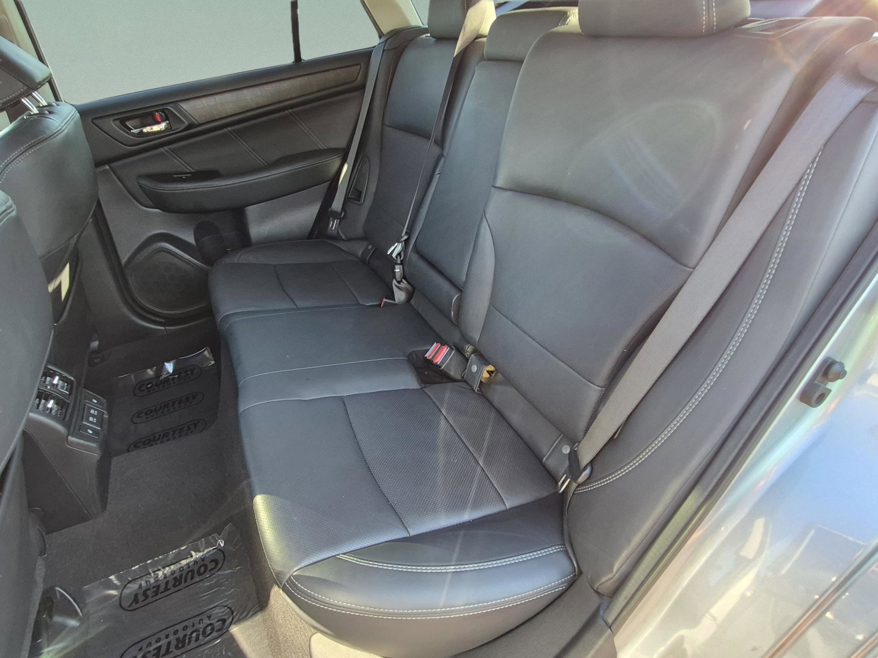 Used 2019 Subaru Outback 2.5i Limited AWD/4WD image 17