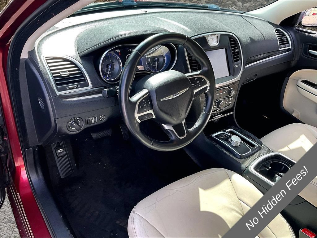 Used 2015 Chrysler 300 Limited RWD image 11