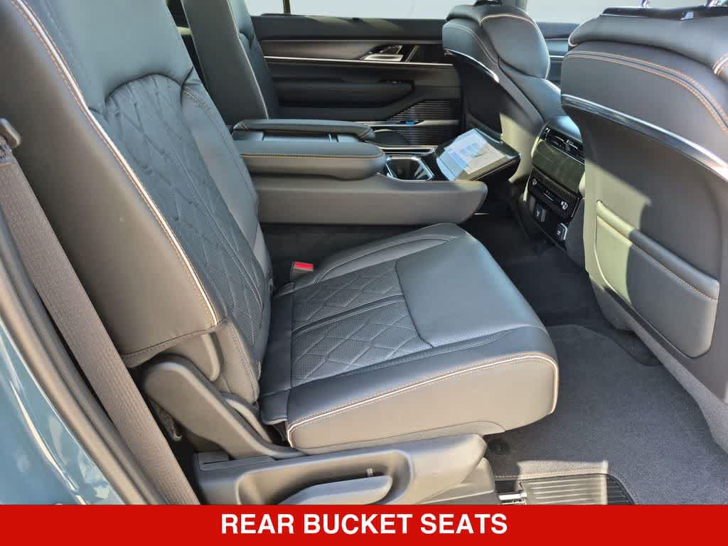 New 2026 Jeep Grand Wagoneer Summit AWD/4WD image 19