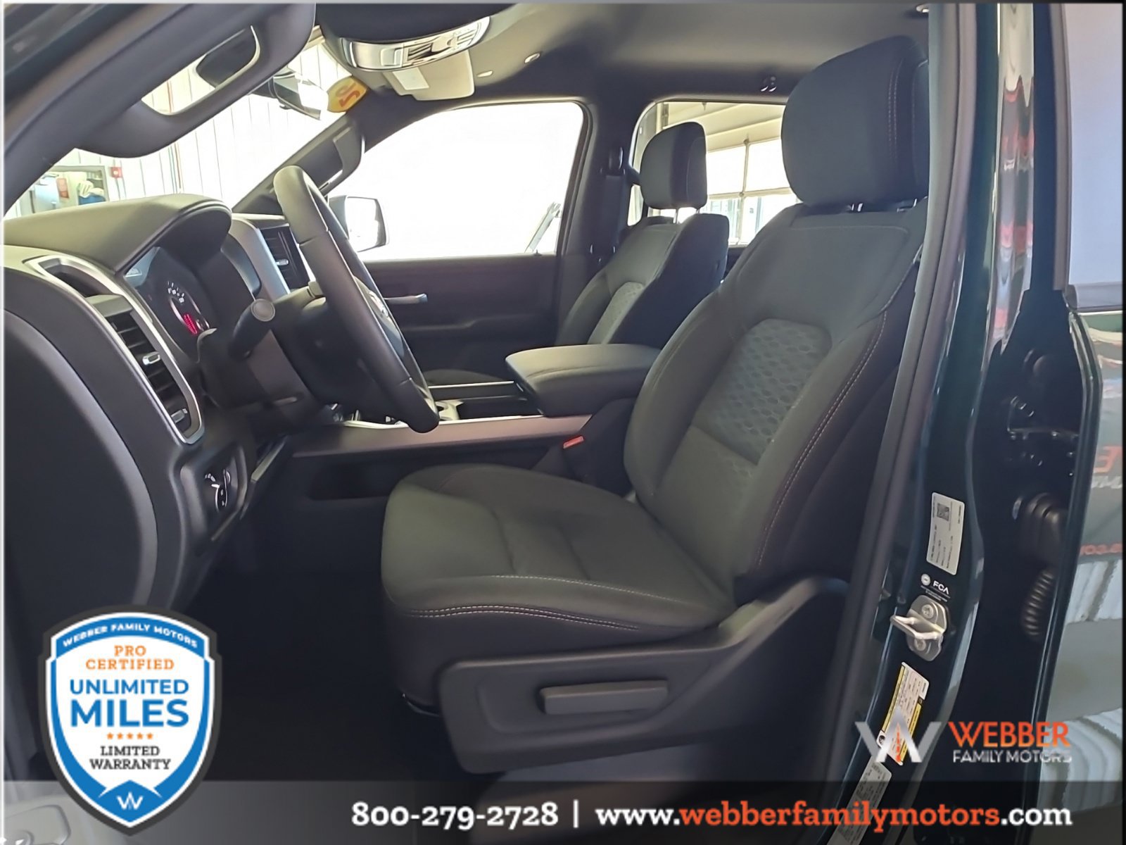 New 2026 RAM 1500 Express AWD/4WD image 8