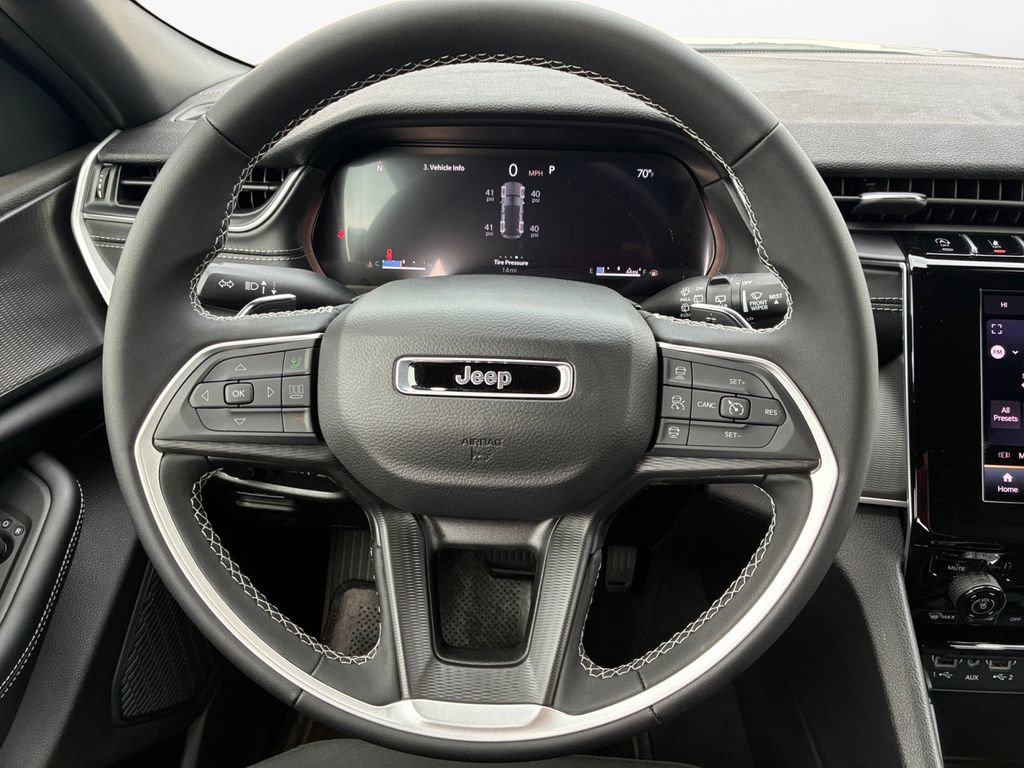 New 2026 Jeep Grand Cherokee Laredo RWD image 21