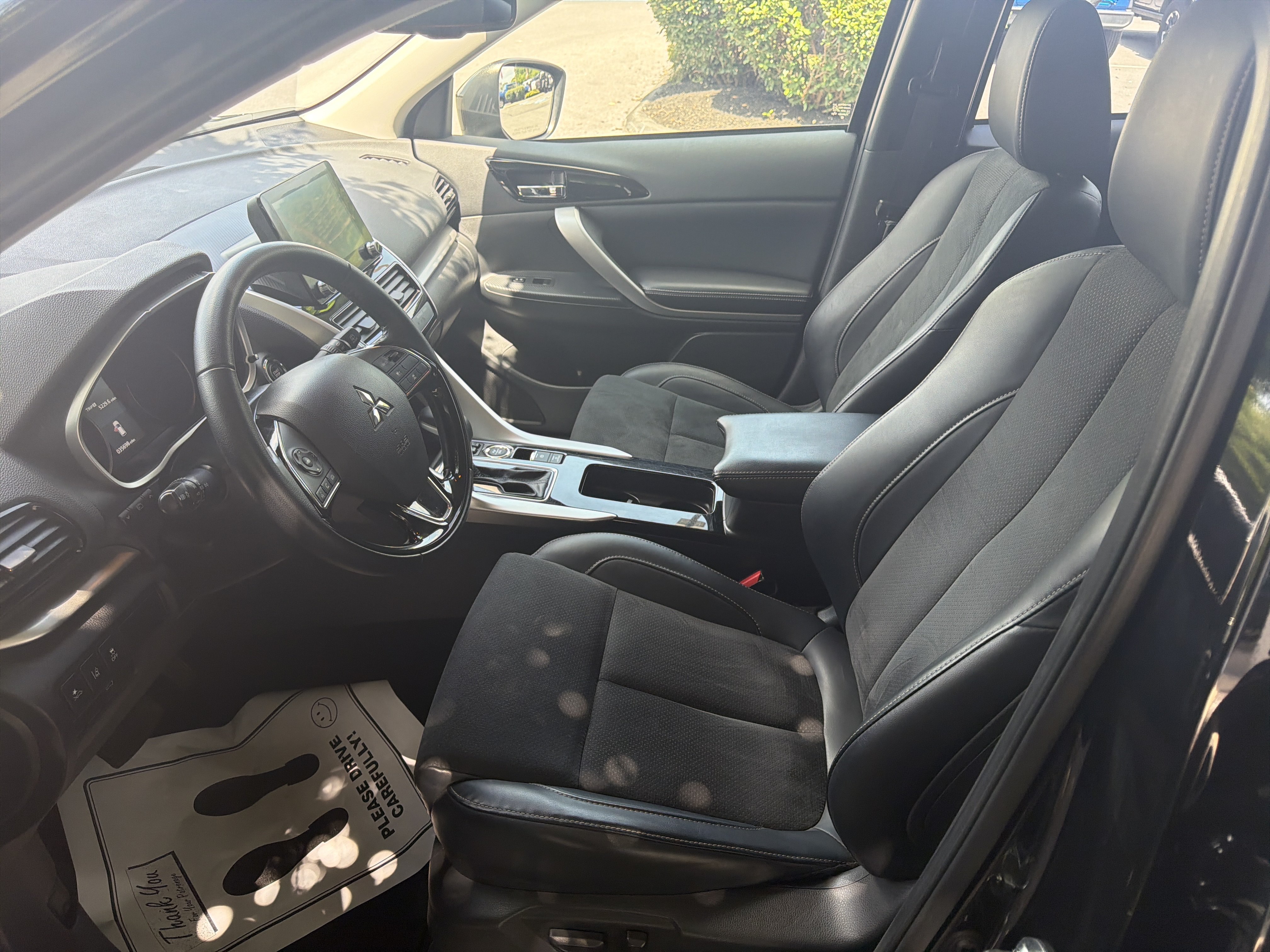 Used 2025 Mitsubishi Eclipse Cross SE AWD/4WD image 12