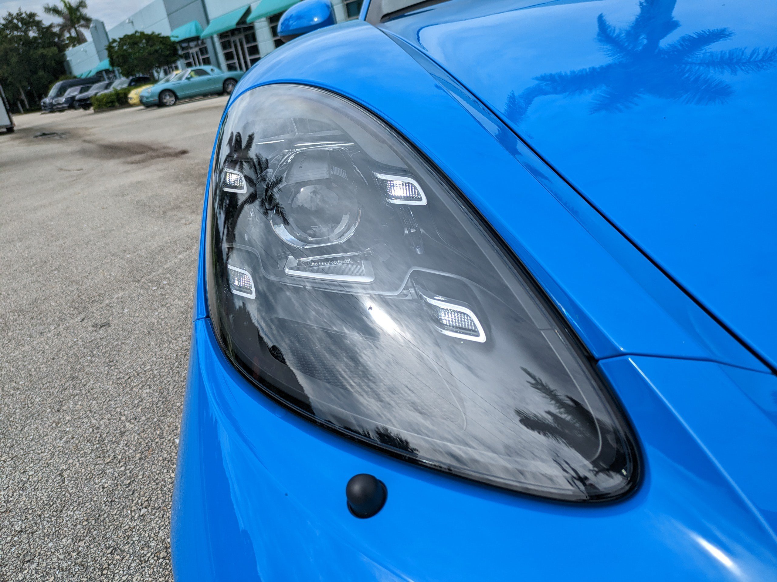 Used 2023 Porsche 718 Cayman GTS RWD image 9