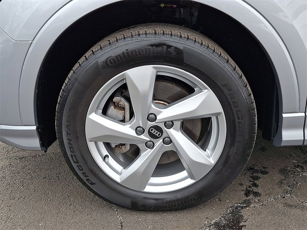 Used 2022 Audi Q3 2.0T Premium Plus w/ Premium Plus Package image 31