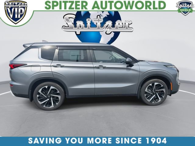 Used 2022 Mitsubishi Outlander SE image 10