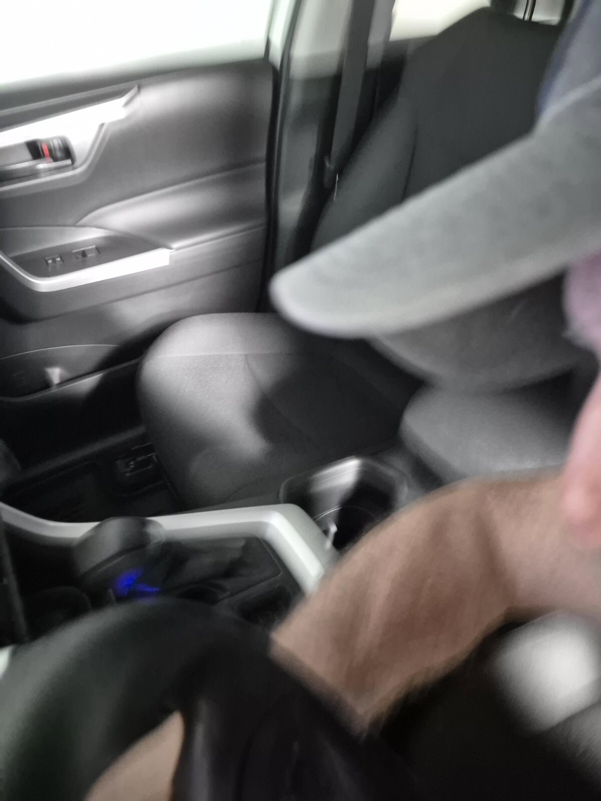 New 2025 Toyota RAV4 LE image 31