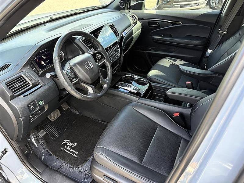 Used 2023 Honda Passport Elite image 14