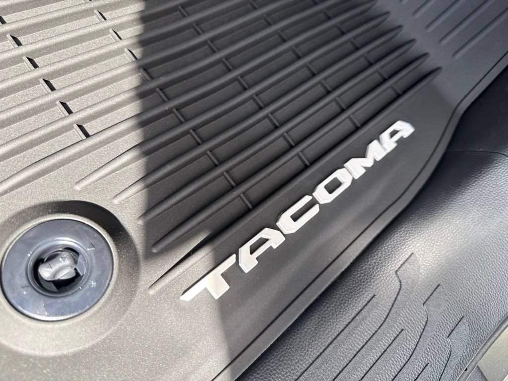 New 2026 Toyota Tacoma TRD Off-Road w/ TRD Off Road Premium Package AWD/4WD image 10
