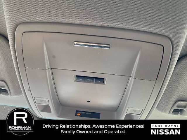 Used 2017 GMC Yukon SLE AWD/4WD image 17