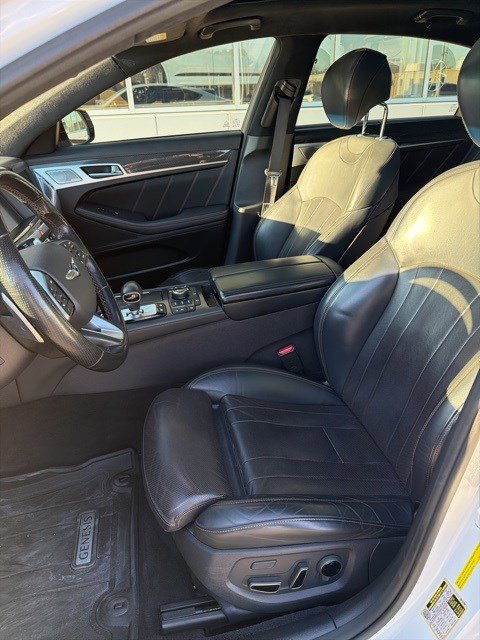 Used 2018 Genesis G80 3.3T Sport image 12