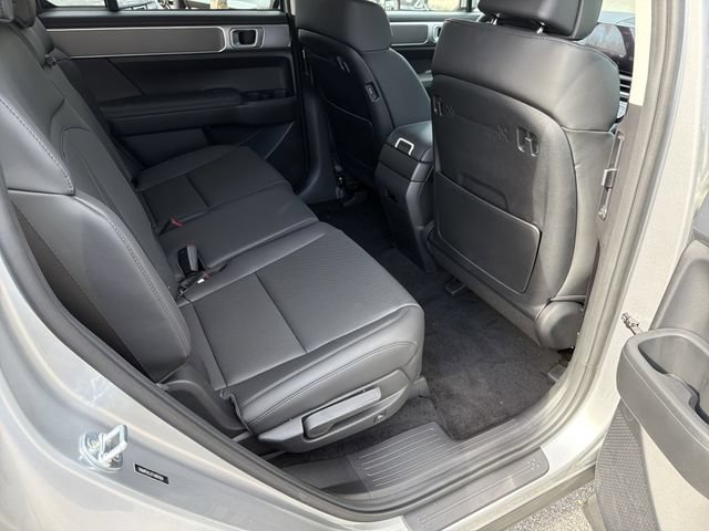 New 2026 Hyundai Santa Fe SEL FWD image 15