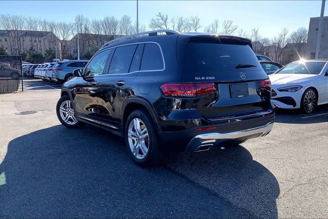 Certified 2021 Mercedes-Benz GLB 250 4MATIC image 3