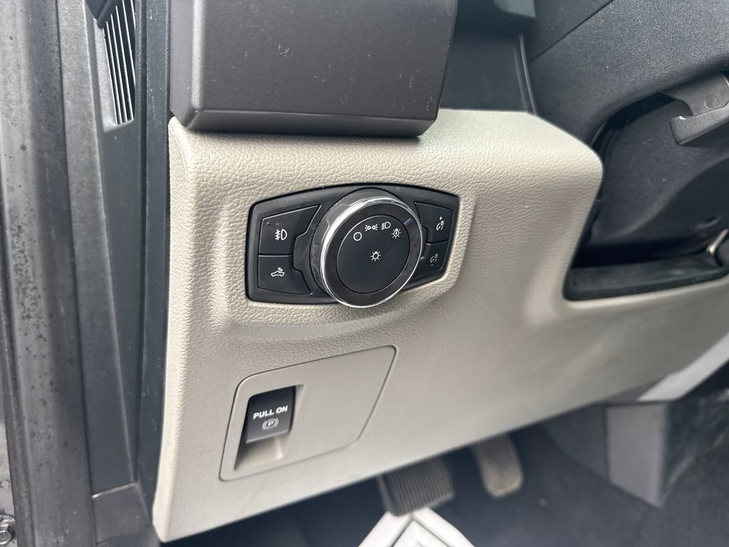 Used 2019 Ford F150 XLT image 23