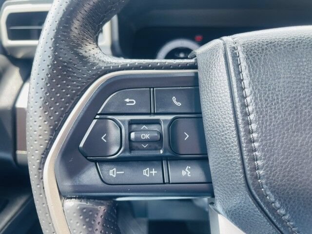 Used 2025 Toyota 4Runner TRD Off-Road Premium AWD/4WD image 24