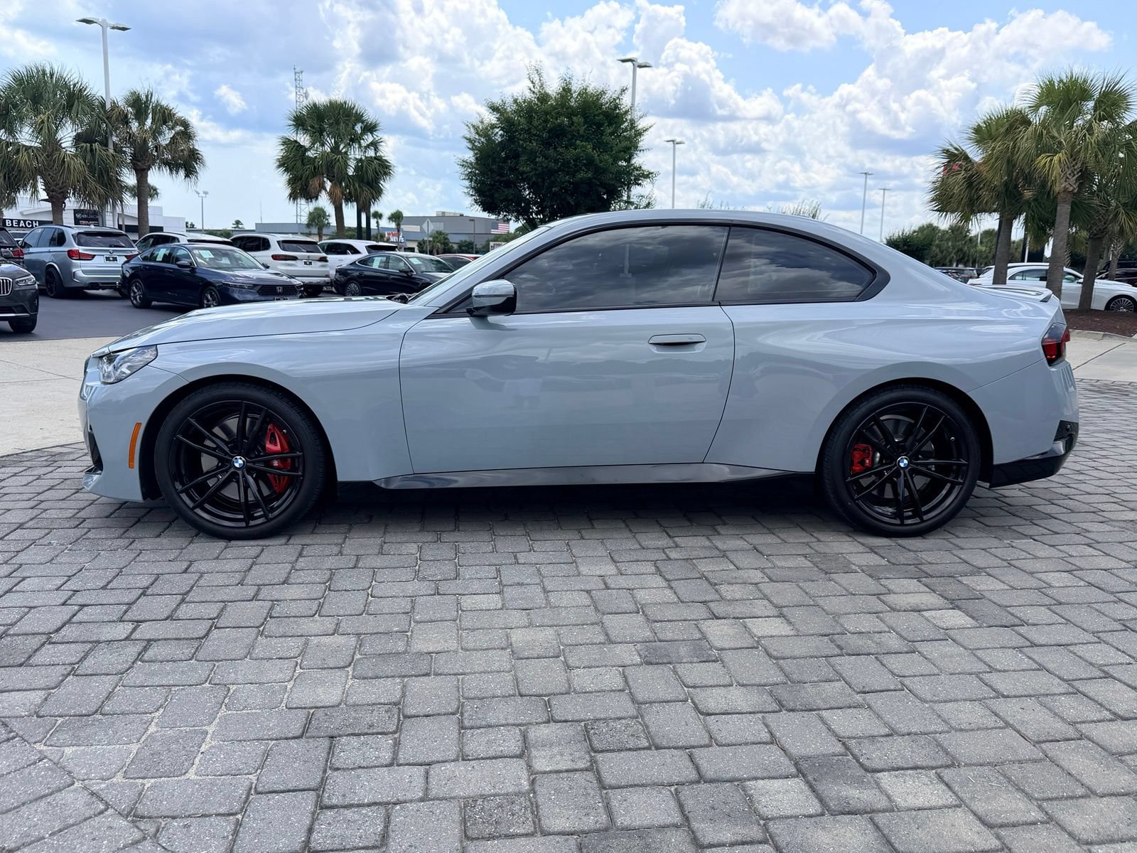 Used 2024 BMW 230i Coupe w/ Premium Package RWD image 10